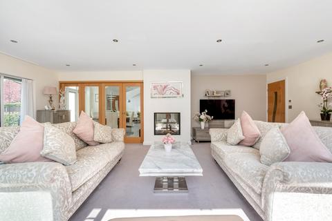 Foxes Hollow Forest Drive, Kirby Muxloe, Leicester, LE9 2EA