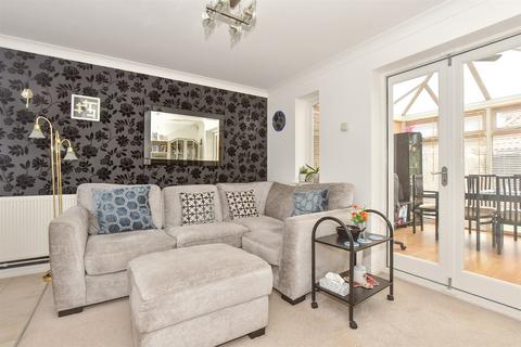 2 bedroom link detached house for sale, Boyd Court, Wickford SS12