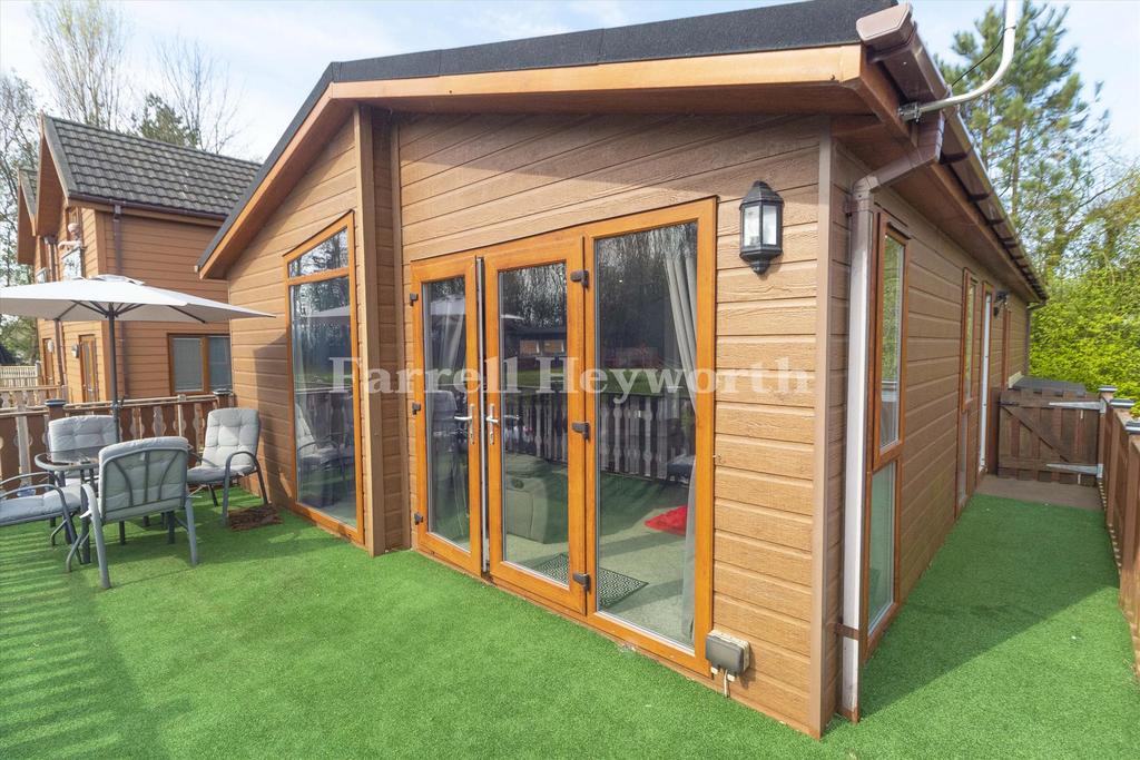 Decking Area 2