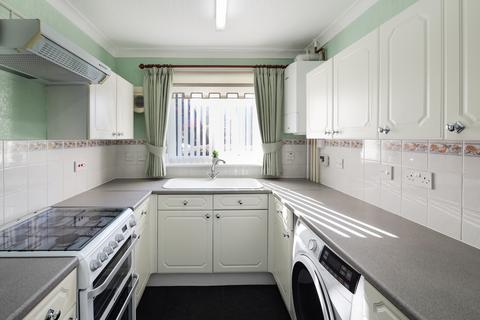 2 bedroom semi-detached bungalow for sale, Maplewood, Newcastle upon Tyne NE6