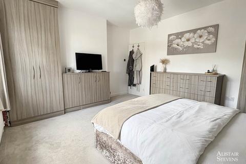 56 Blackshaw Lane, Royton, Oldham, OL2 6NR