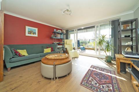 10 Cranbrook Road, London, SW19 4HD