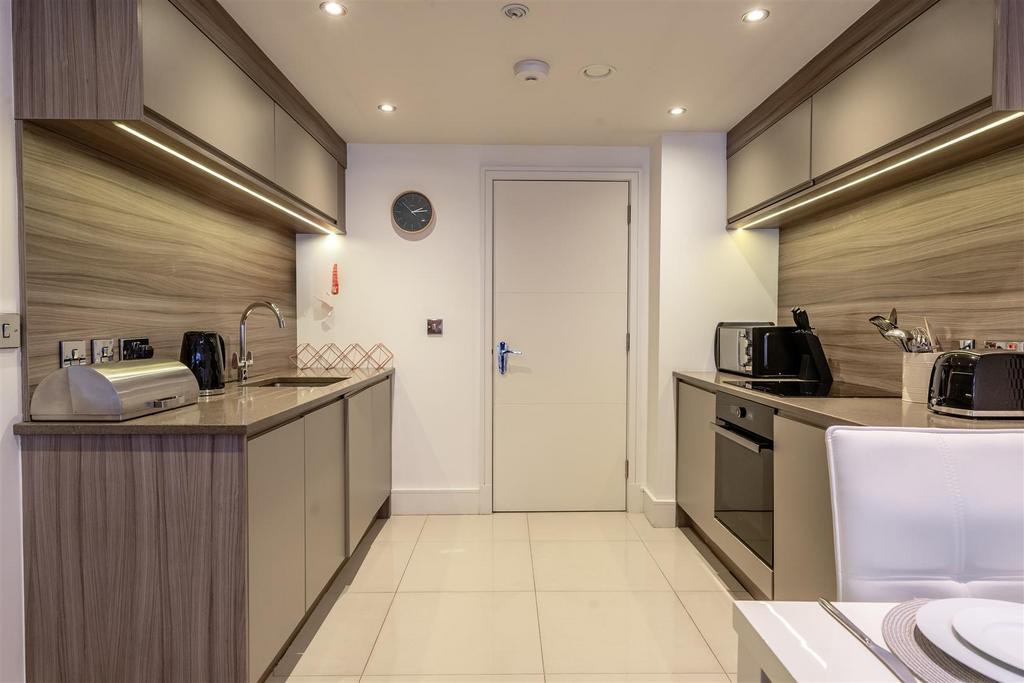 Cocoa suites 31 (19 of 29).jpg