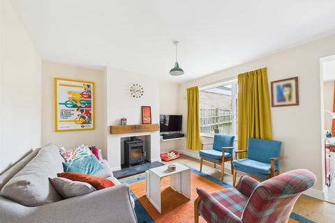 3 bedroom semi-detached house for sale, Stansby Crescent, Gloucester