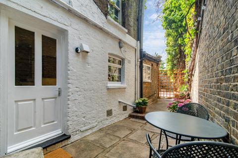 1 bedroom flat for sale, Goldhawk Road, Hammersmith W6