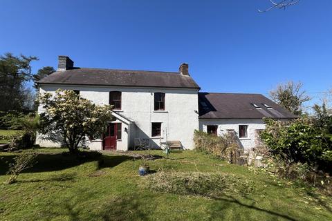 7 bedroom property with land for sale, Gwynfe, Llangadog, Carmarthenshire.