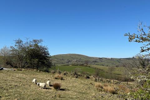 7 bedroom property with land for sale, Gwynfe, Llangadog, Carmarthenshire.