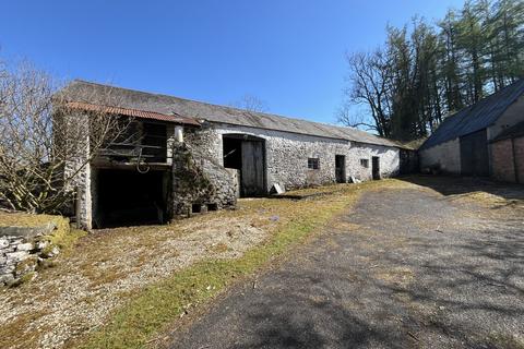 7 bedroom property with land for sale, Gwynfe, Llangadog, Carmarthenshire.