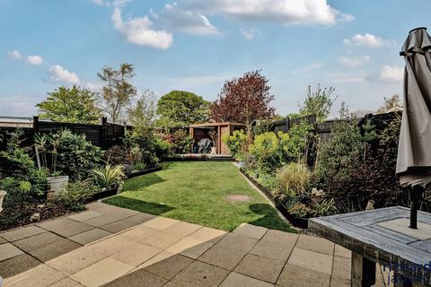 5 Baskerville Road, Swindon, SN3 5DB