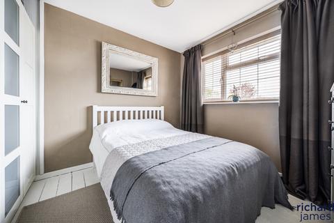 5 Baskerville Road, Swindon, SN3 5DB