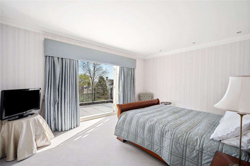 Principal Bedroom