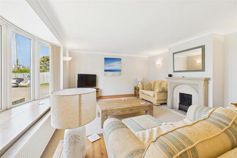 2 bedroom detached bungalow for sale, Alexandra Road, Newquay TR7