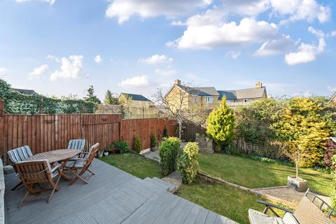 3 bedroom semi-detached house for sale, Springfield Oval, Witney, Oxfordshire