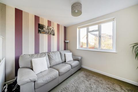 3 bedroom semi-detached house for sale, Springfield Oval, Witney, Oxfordshire
