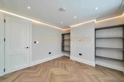 undefined, Milton Road, Mill Hill, NW7