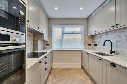 undefined, Milton Road, Mill Hill, NW7