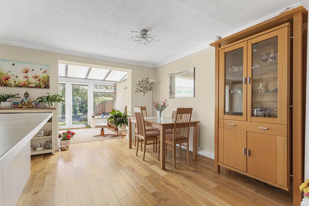 Kitchen/Reception