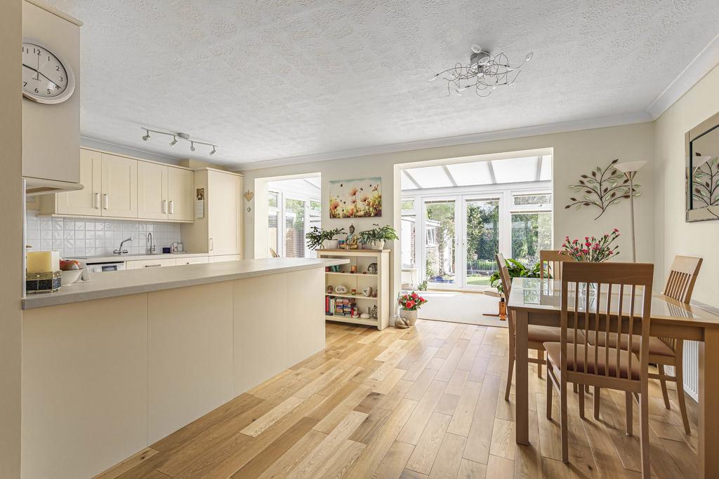 Kitchen/Reception