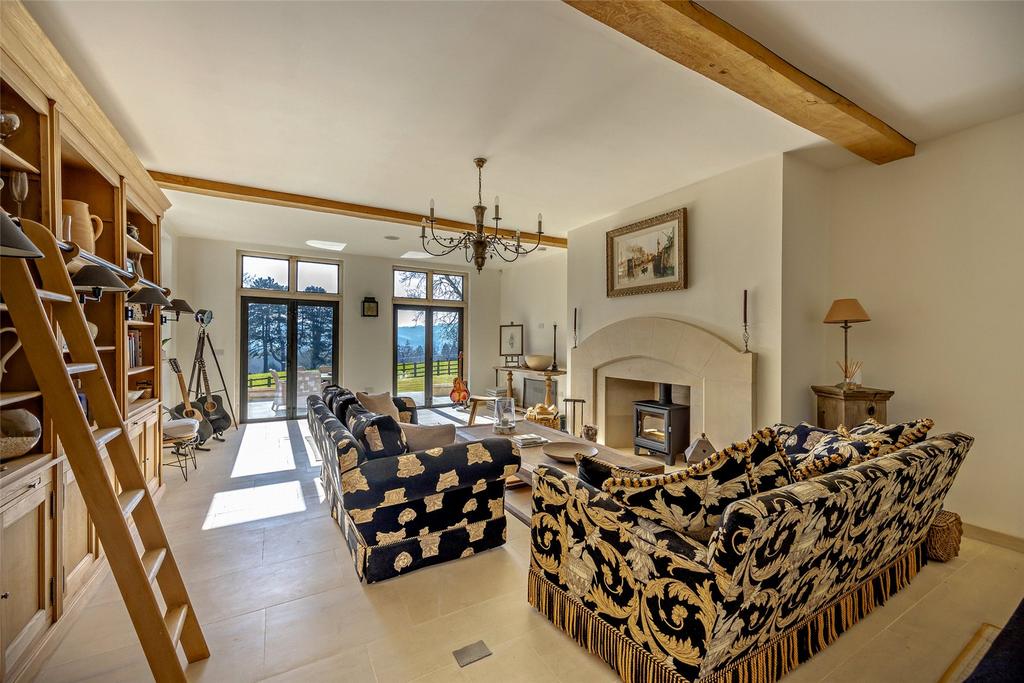 Elegant Drawing Room