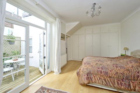 2 bedroom flat for sale, Elvaston Place, South Kensington SW7