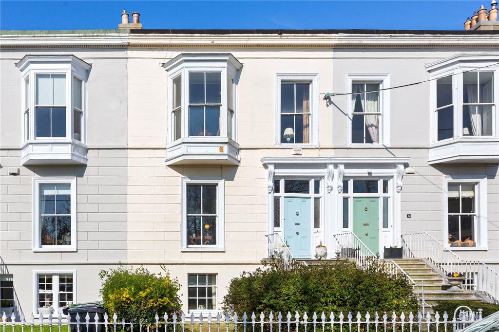 6 Royal Terrace