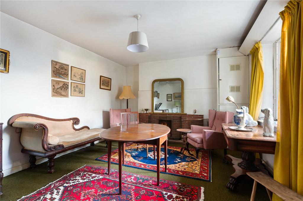 6 Royal Terrace