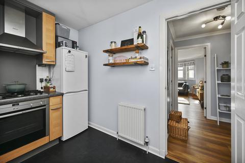 12/12 Springfield Street, Edinburgh, EH6 5EF