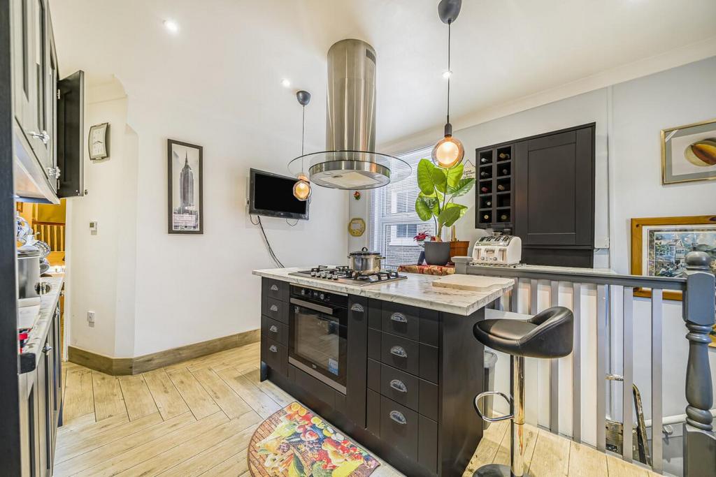 Picture 13