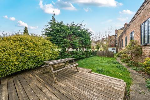 2 bedroom flat for sale, Wilton Road, Muswell Hill, London, N10