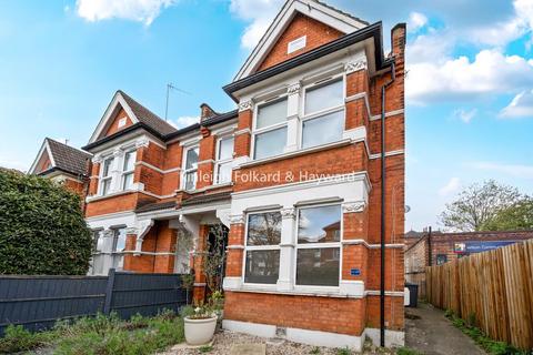 Wilton Road, Muswell Hill, London, N10