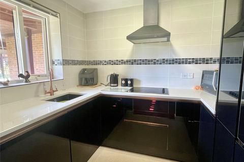 2 bedroom bungalow for sale, Meadowbrook Court, Twmpath Lane, Gobowen, Oswestry, SY10