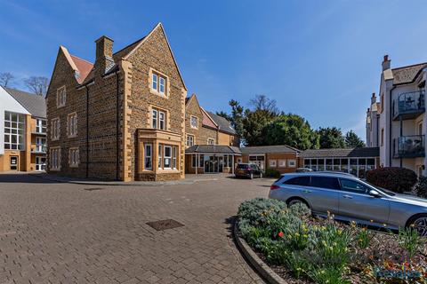 1 bedroom apartment for sale, Wardington Court, Welford Road, Northampton,