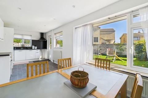 32 Ashwood Close, Worthing, BN11 2AF