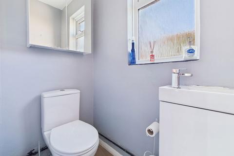 32 Ashwood Close, Worthing, BN11 2AF