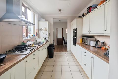 5 bedroom end of terrace house for sale, 120 Broomfield Road, Earlsdon, Coventry, West Midlands CV5 6LB