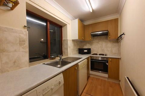 2 bedroom flat to rent, Granby Court, Reading RG1