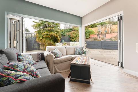 Stoneleigh Gomeldon Road, Porton, Salisbury, SP4 0JT