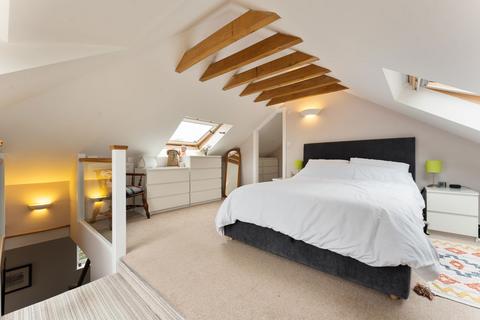 Stoneleigh Gomeldon Road, Porton, Salisbury, SP4 0JT