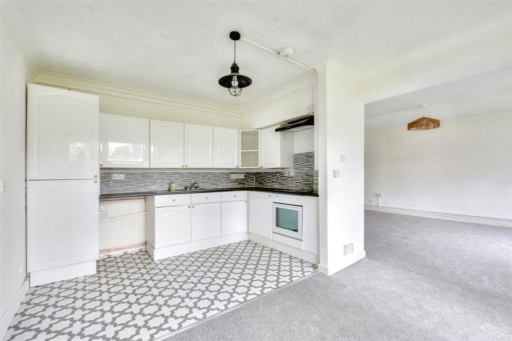 Kitchen 1.jpeg