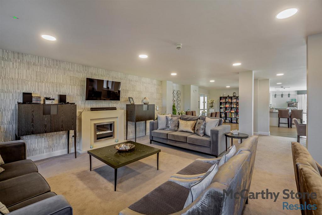 Homeowners Lounge