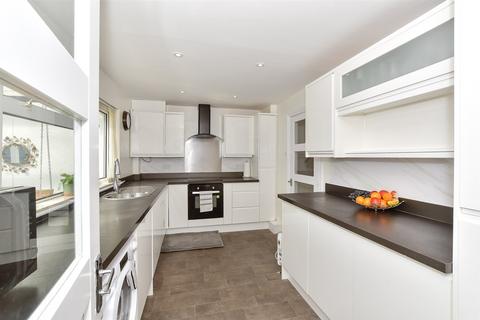 3 bedroom detached house for sale, Whistler Road, Tonbridge, Kent