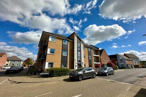 13 Gloucester Gate, Broughton, Milton Keynes, MK10 7BX