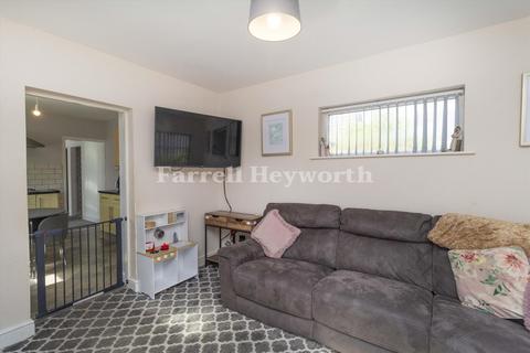 undefined, Ellwood Avenue, Lancaster LA1