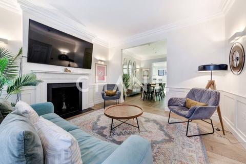 3 bedroom terraced house for sale, New Street, City Of London, London, EC2M