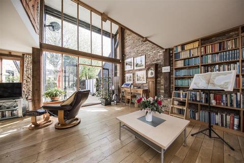4 bedroom barn conversion for sale, Broadwater Road, West Malling ME19