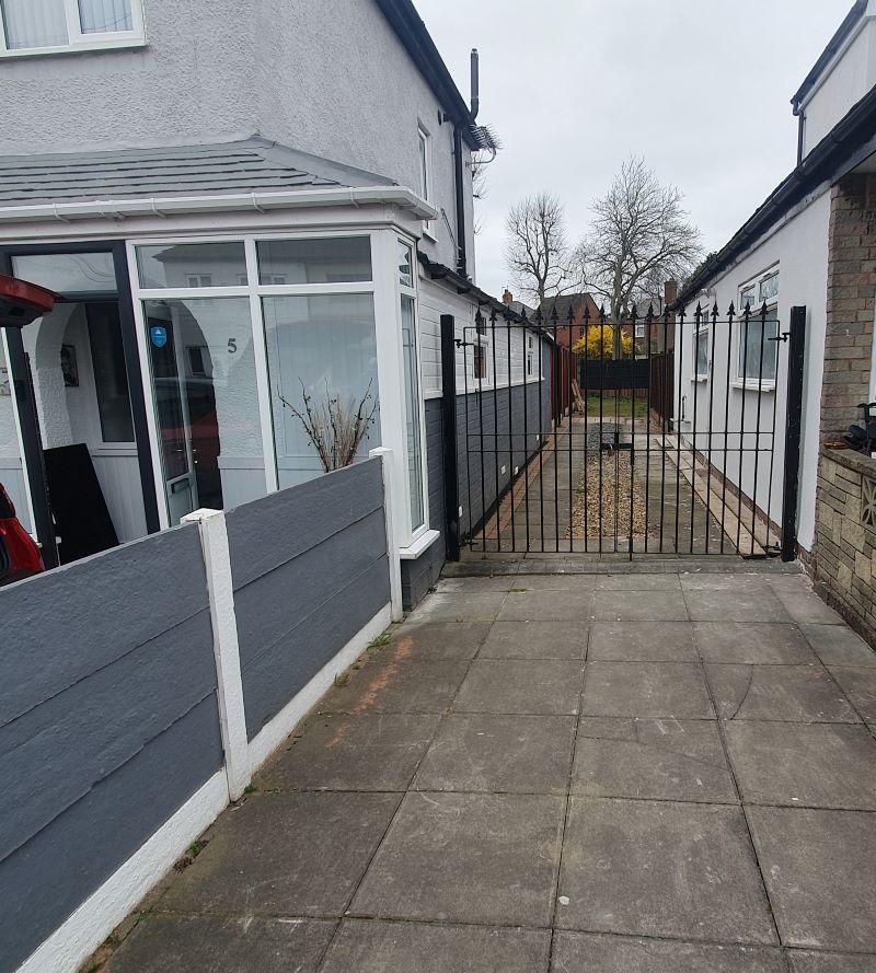 Gated Right of Way