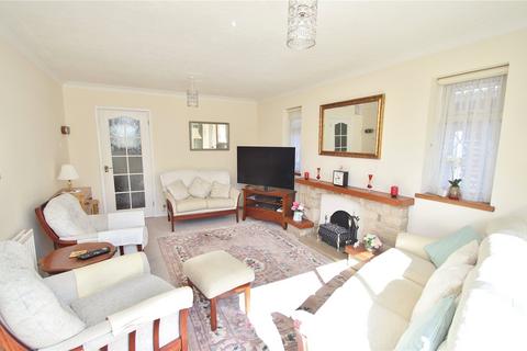 7 Brook Drive, Verwood, BH31 6DH
