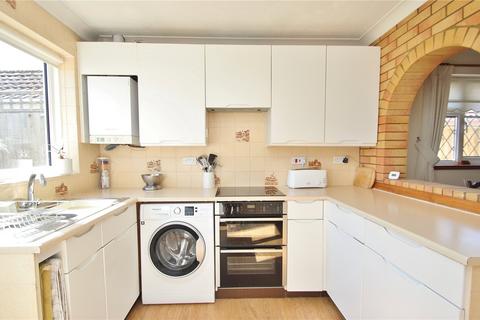 7 Brook Drive, Verwood, BH31 6DH