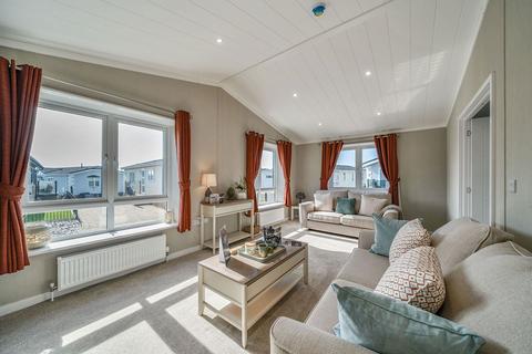 2 bedroom park home for sale, New Lane, Lymington SO41