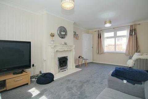 3 bedroom terraced house for sale, Owlet Road, Shipley, BD18